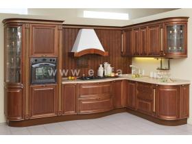 Кухонные гарнитуры из массива дерева