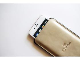Чехлы для iPhone