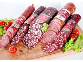 Ассортимент мясных деликатесов