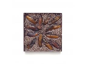 Горький шоколад с семечками