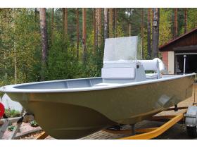 Моторная лодка Lima L530 CC