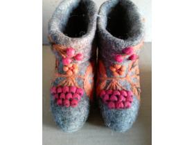 Домашние валенки женские