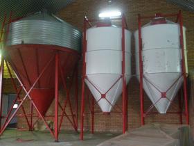 Силос стеклопластиковый для сыпучих продуктов