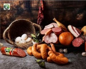 Колбасные изделя и деликатесы