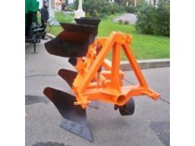 Трехкорпусный оборотный плуг ПОН-35×3