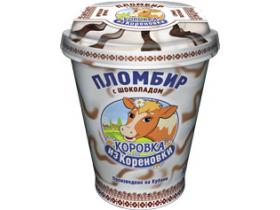 Мороженое в пластиковом стакане